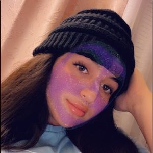 Meet your Posher, Lilina